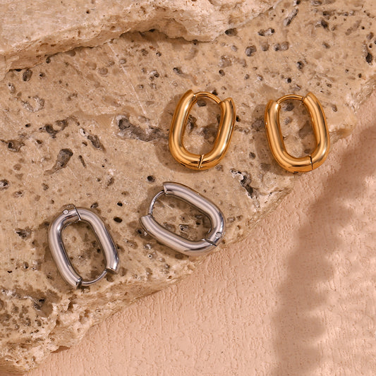 Clara | Oval Huggies