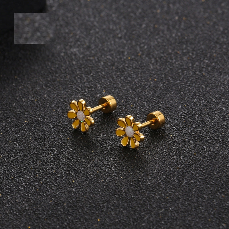 Avery | Flower Screw Back Stud Earrings