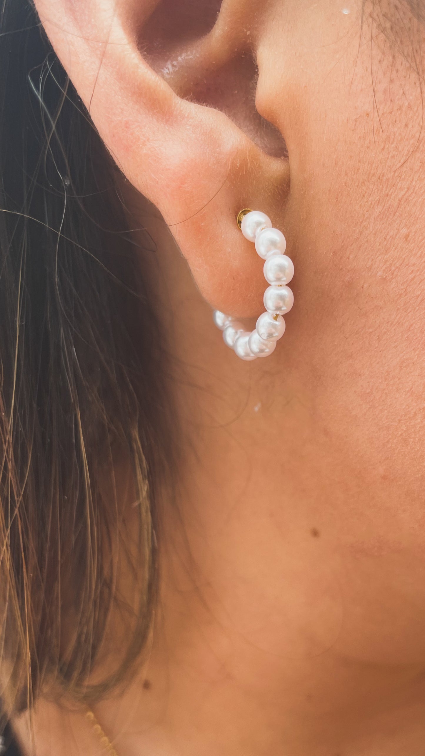 Stella | Pearl C-Shape Earrings