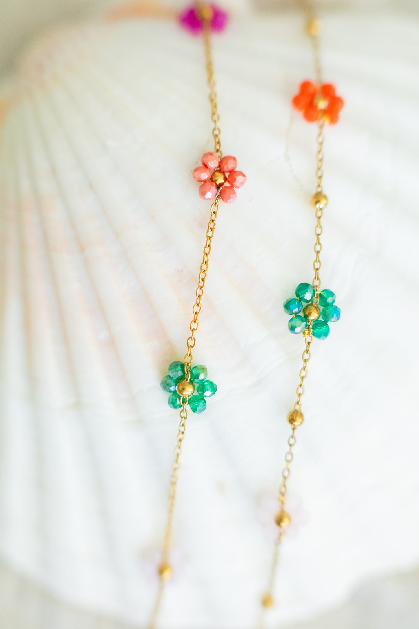 Coral | Beaded Flower Bracelet