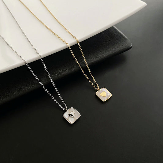 Lover | White Shell Heart Pendant Necklace
