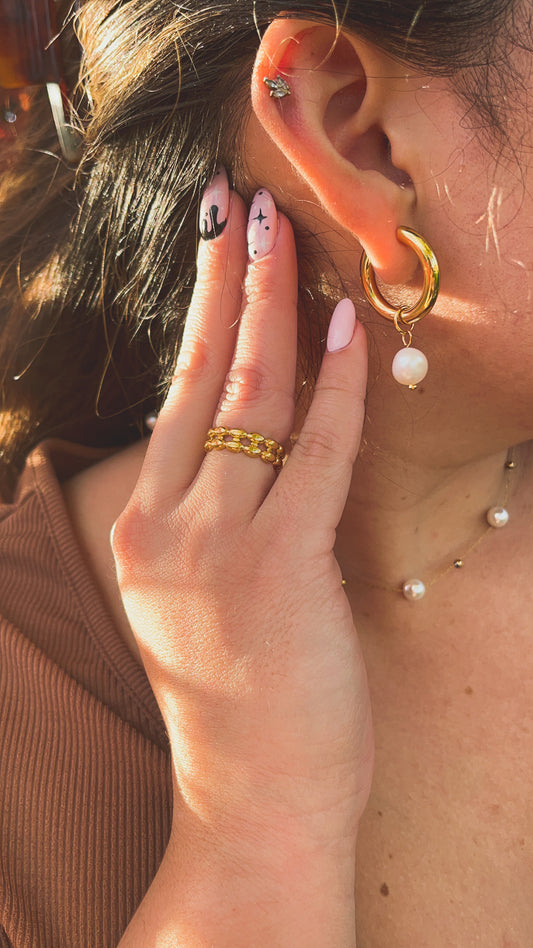 Halle | Fresh Water Pearl Hoop Earrings